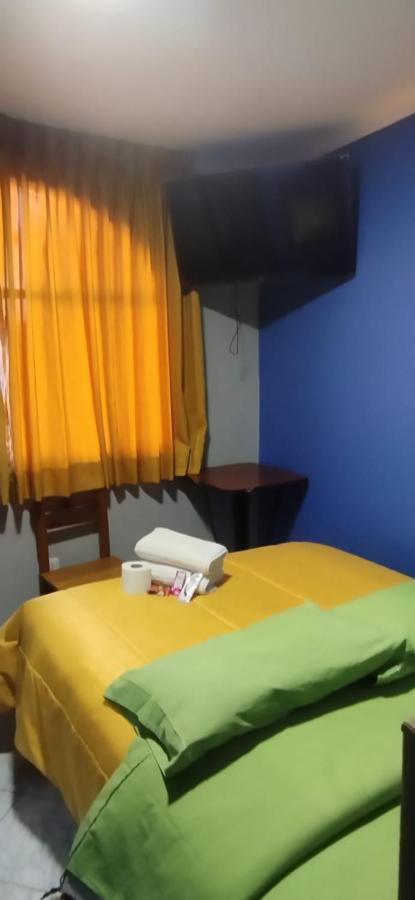 Hospedaje Karol Hotel Ayacucho Eksteriør billede