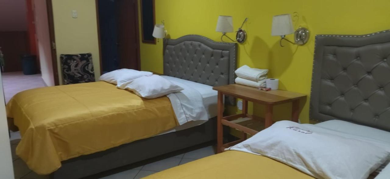 Hospedaje Karol Hotel Ayacucho Eksteriør billede