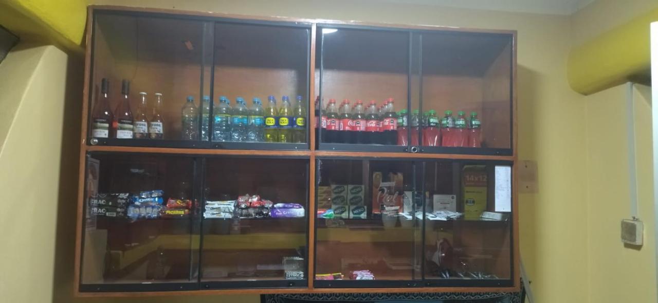 Hospedaje Karol Hotel Ayacucho Eksteriør billede
