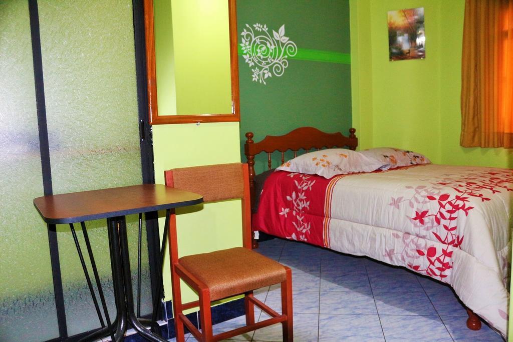 Hospedaje Karol Hotel Ayacucho Værelse billede