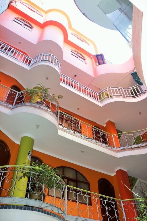 Hospedaje Karol Hotel Ayacucho Eksteriør billede